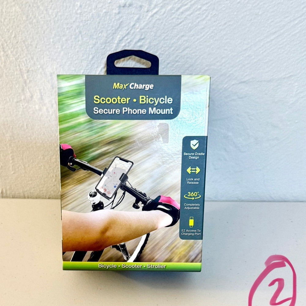 Black Scooter and Bicycle Phone Mount